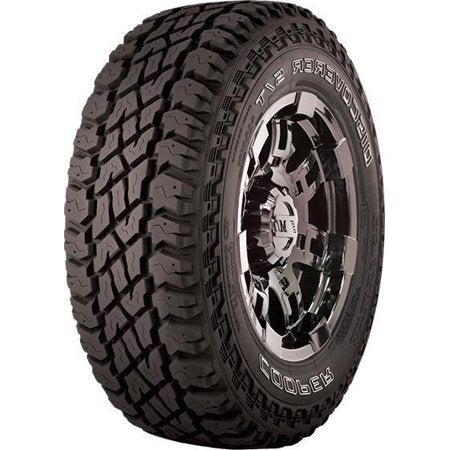 Cooper DISCOVERER S/T MAXX 285/75R17 tire