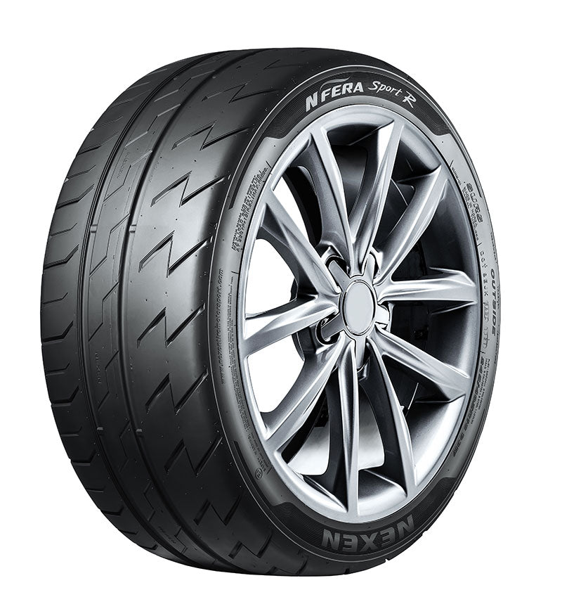 Nexen NFERA SPORT R 245/40R18 tire