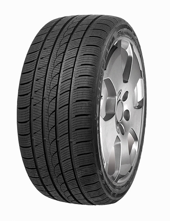 Minerva S220 215/70R16 tire