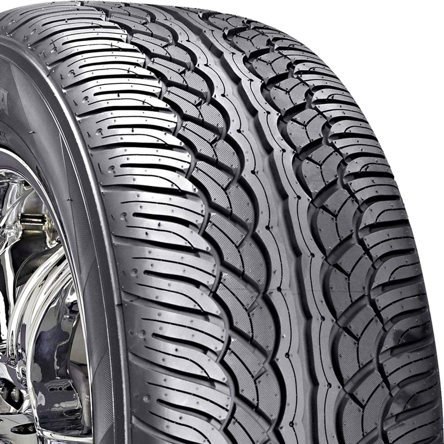 Yokohama PARADA SPEC-X BLACK 225/65R17 tire