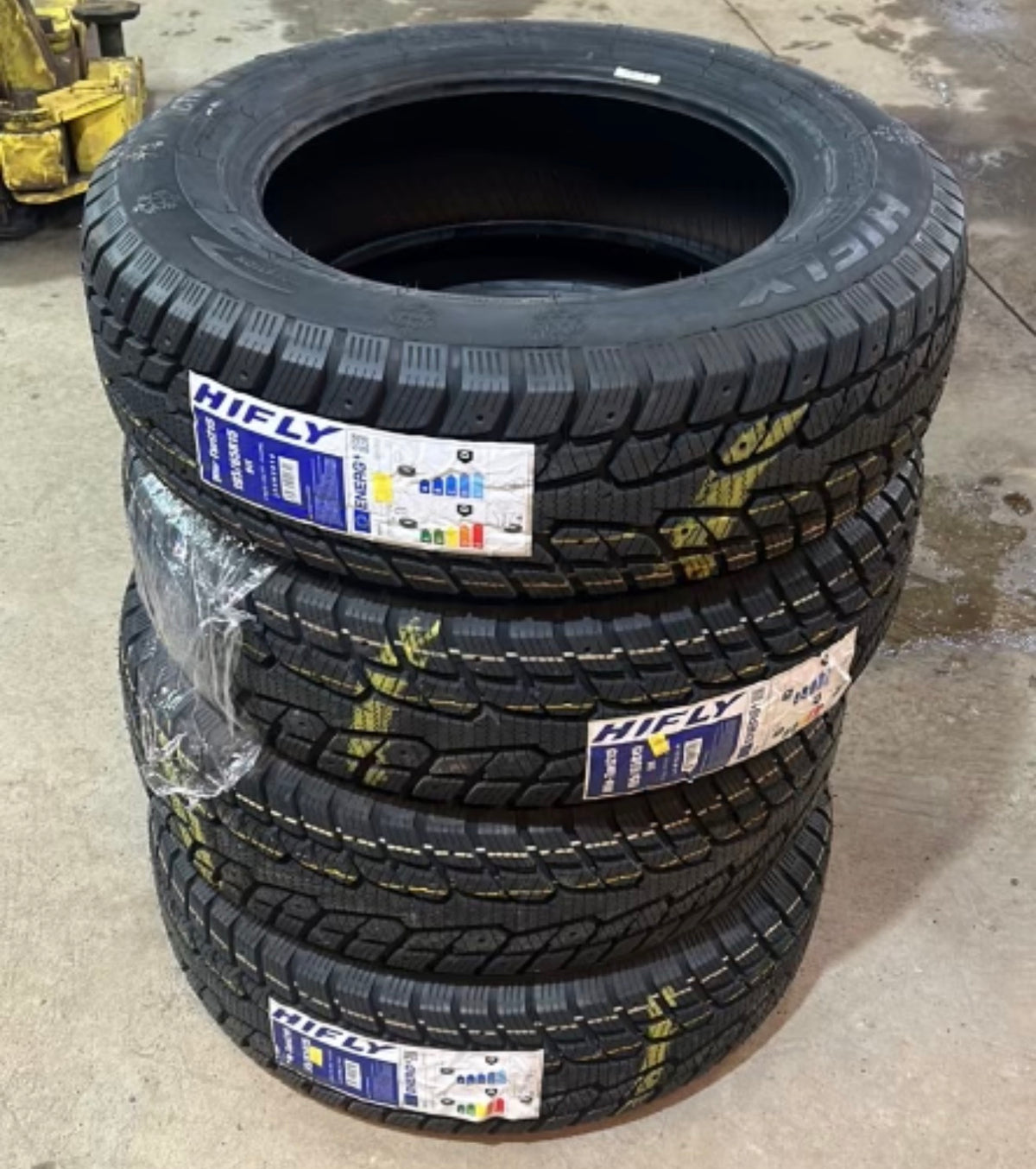 195/65R15 91T HIFLY WIN-TURI 216 - Winter-Studless Tire