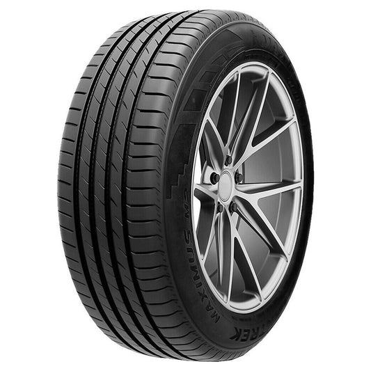 Maxtrek MAXIMUS M2 215/60R16 tire
