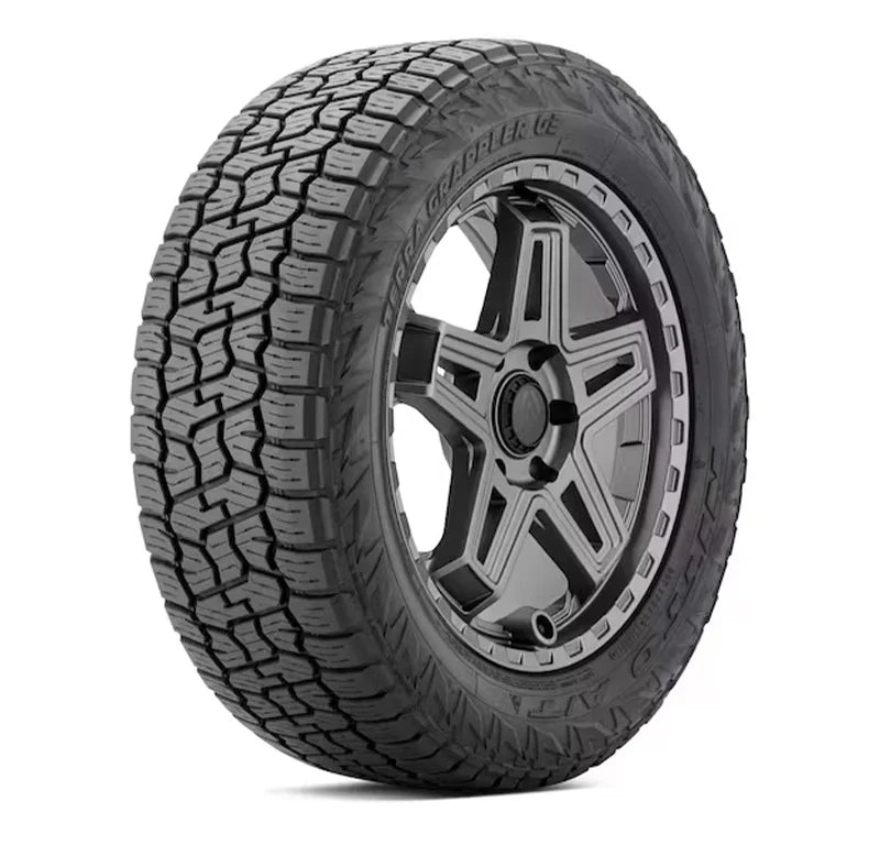 Nitto XL RECON GRAPPLER A/T 275/55R20 tire