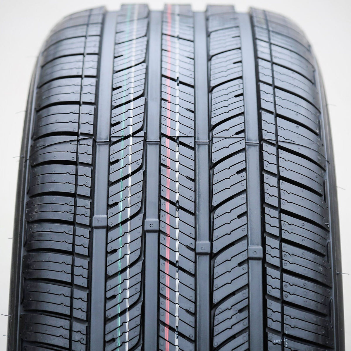 Bridgestone ALENZA SPORT A/S (EV) 235/50R20 tire