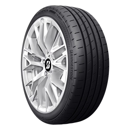 Bridgestone Potenza S007 Rft angled view