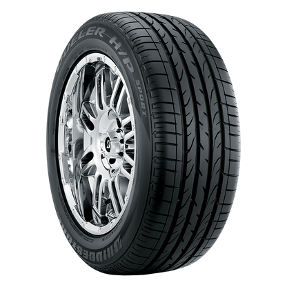 Bridgestone Dueler H/P Sport angled view