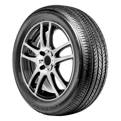 Bridgestone Turanza EL400-02 angled view