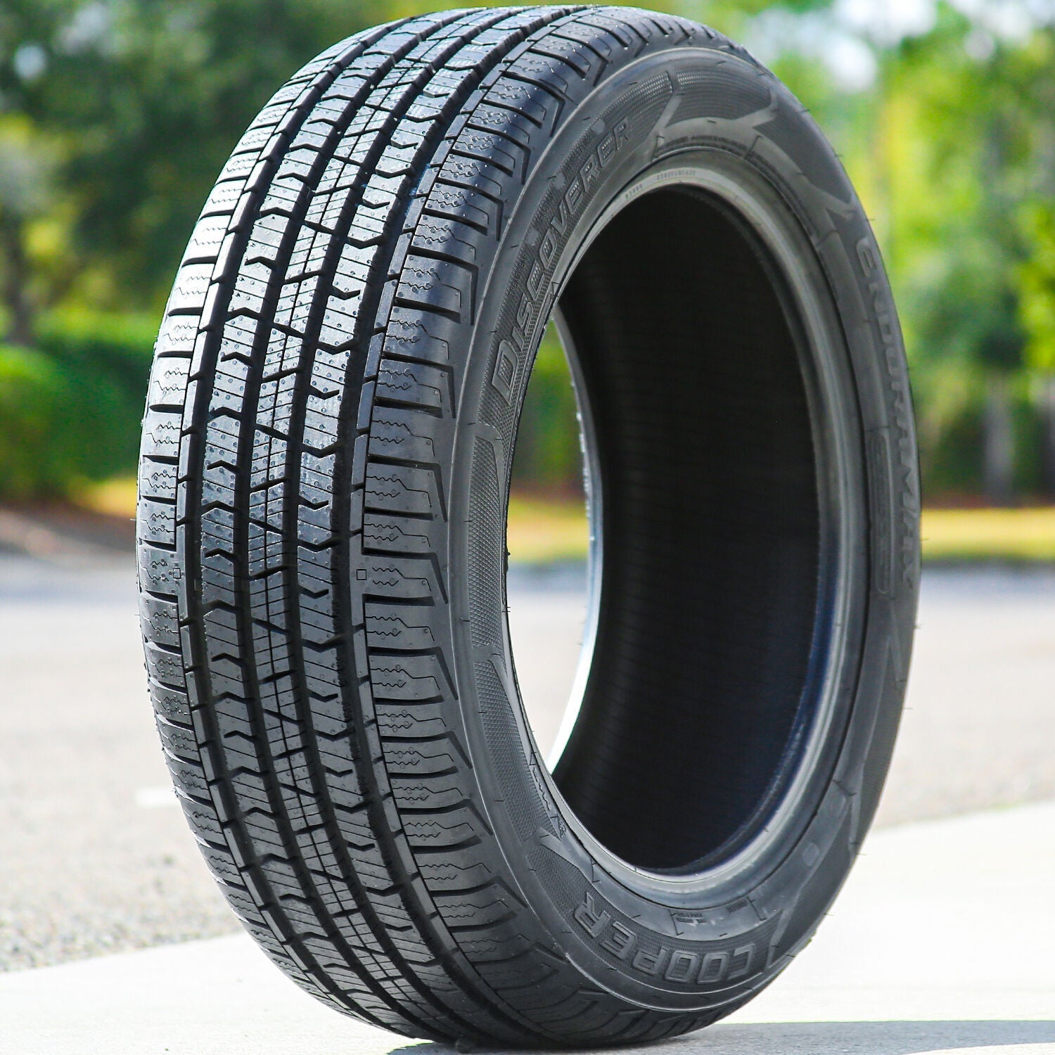 Cooper XL DISCOVERER ENDURAMAX HO 235/40R19 tire