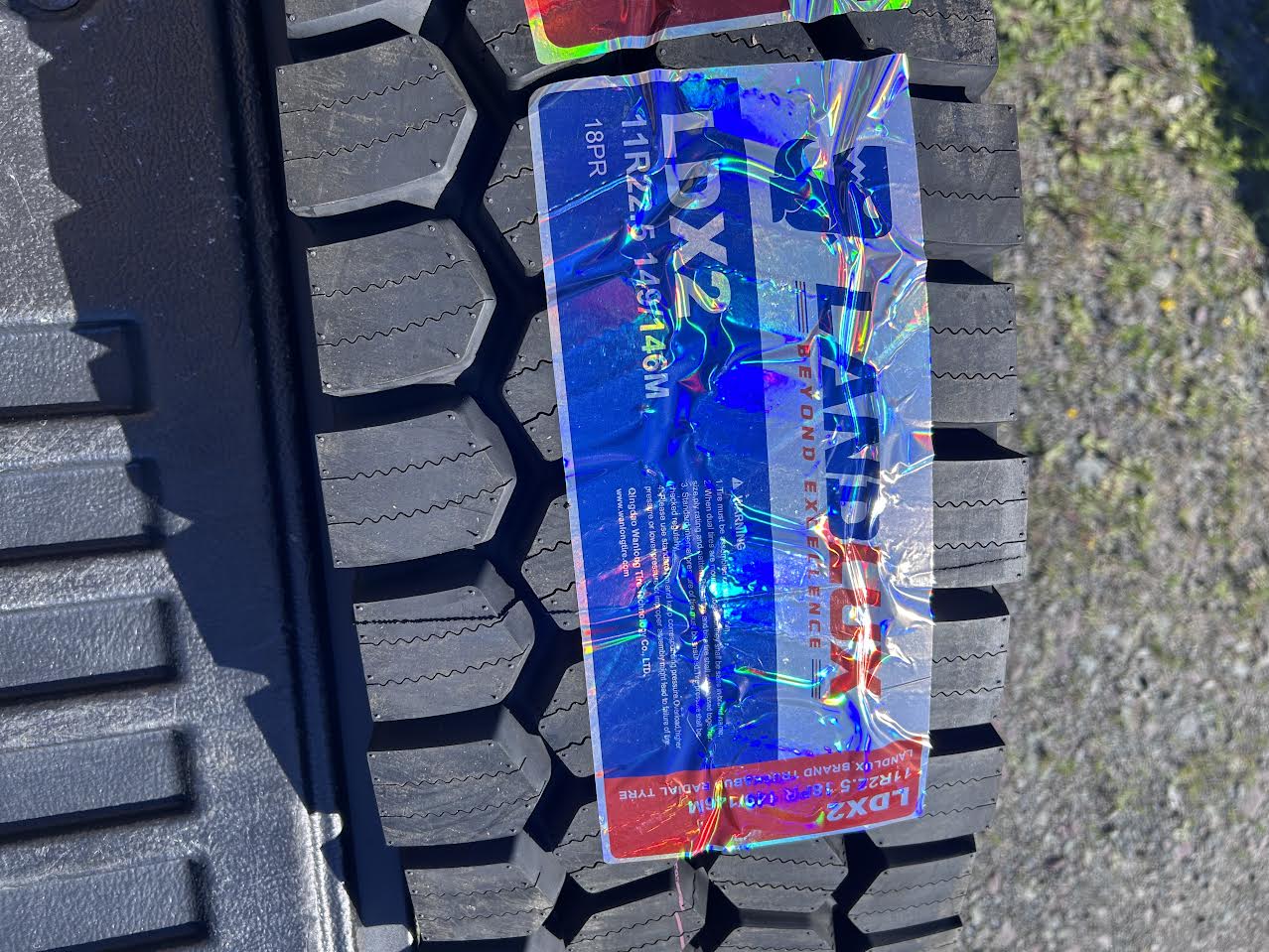 LANDLUX LDX2 11R22.5 18PR label