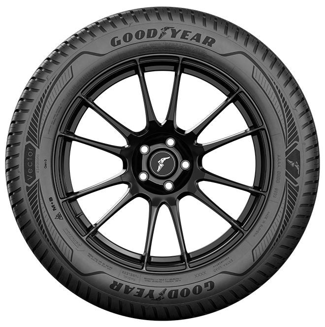 Goodyear VECTOR 4SEASONS CARGO BLT LT225/55R17 tire
