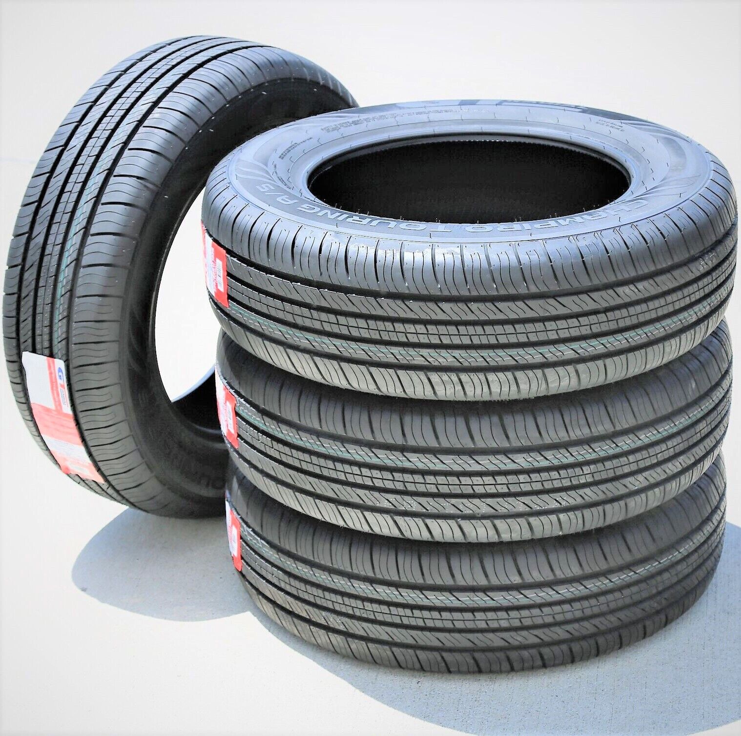 GT Radial CHAMPIRO TOURING A/S 225/45R18 tire