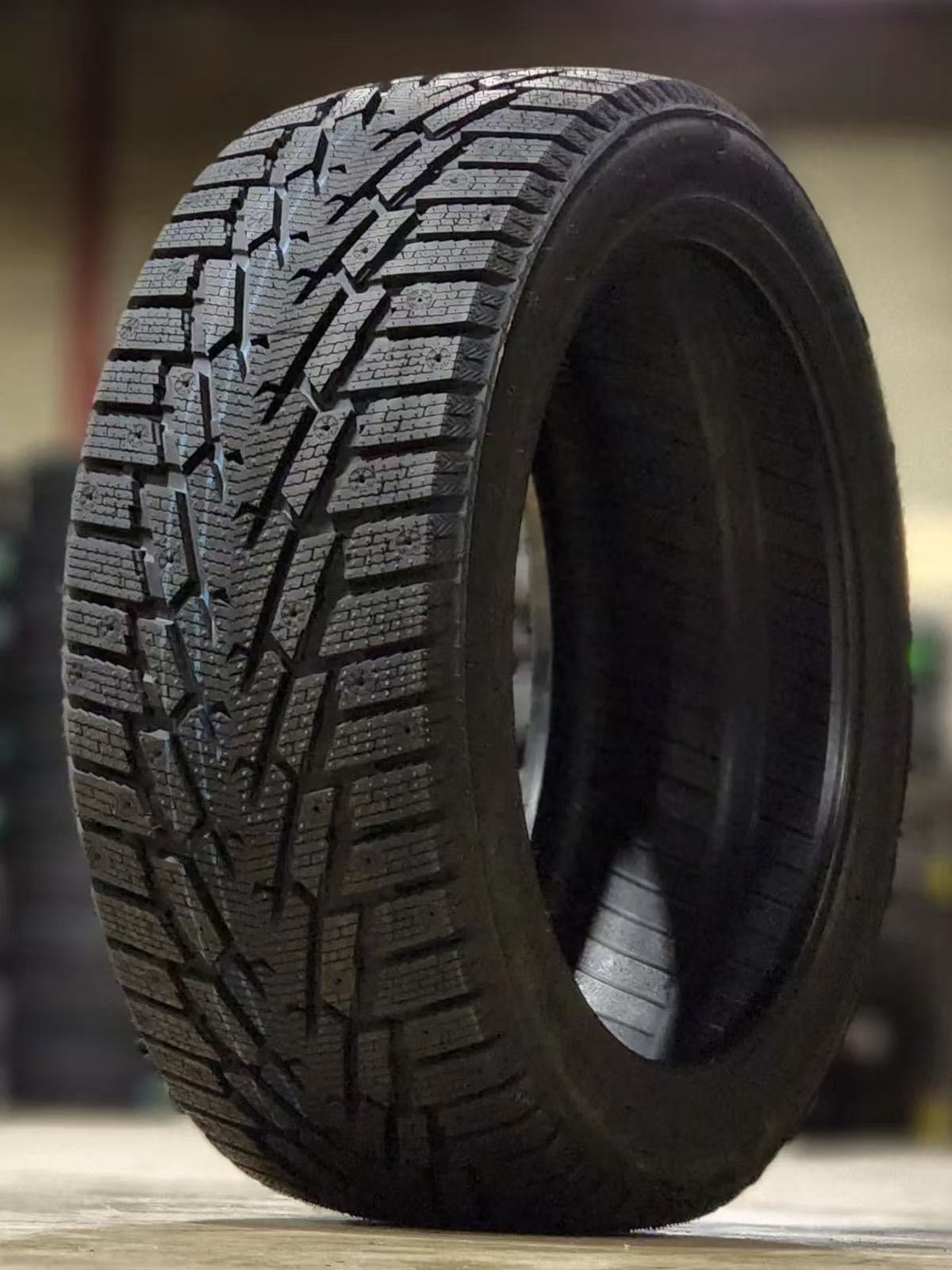 235/65R17 XL HAIDA HD677 - Winter-Studdable Tire