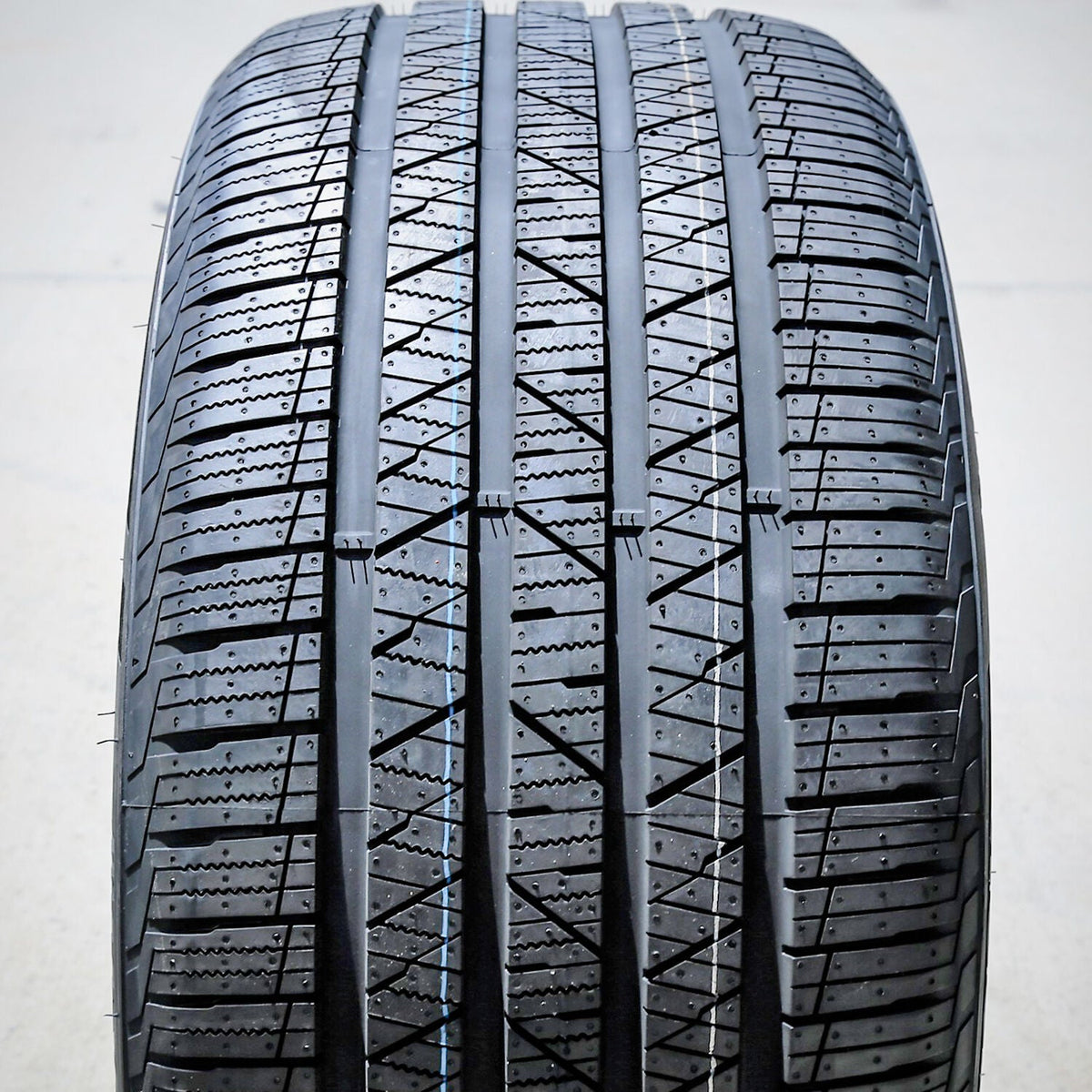 295/45R20 XL 114V LR2 HANKOOK XL DYNAPRO HP2 PLUS - All-Season Tire