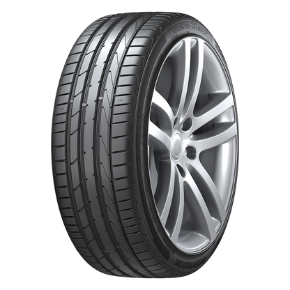 Hankook Ventus S1 evo2 K117 angled view