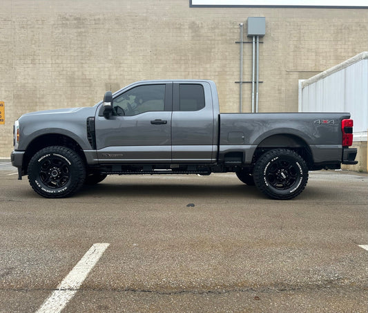 17-18 FORD F250/F350/F450 HORWIN 57-0138/57-0139 - All-Season Tire