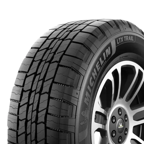 265/70R18 116S MICHELIN LTX TRAIL - All-Season Tire