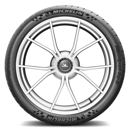 Michelin Pilot Sport Cup 2 tire — tread view