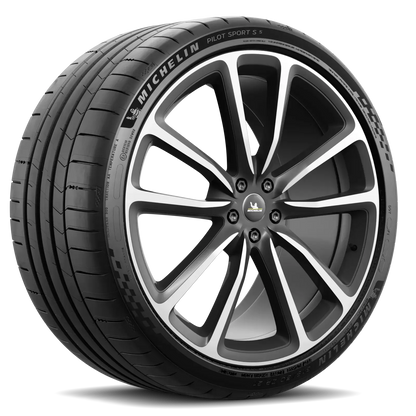 Michelin Pilot Sport S 5 tire — three-quarter view