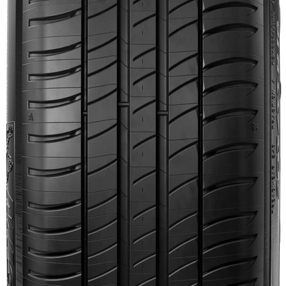 Michelin Primacy 3 tire — tread close-up