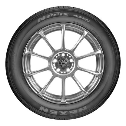 Nexen N'Priz AH5 tread