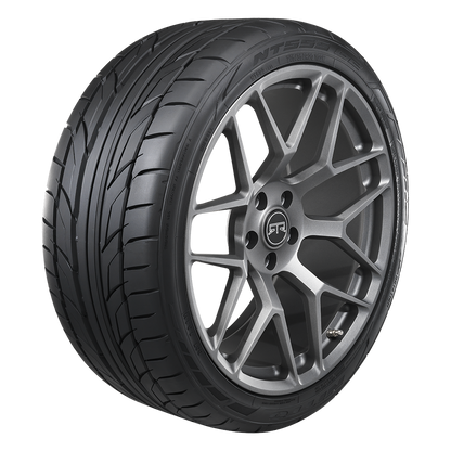 Nitto NT555 G2 angled view