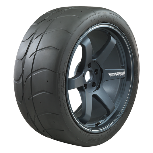 255/40R20 NITTO NT01 (COMPETITION) - All-Season Tire