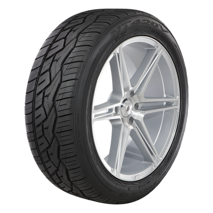 Nitto NT420V angled view