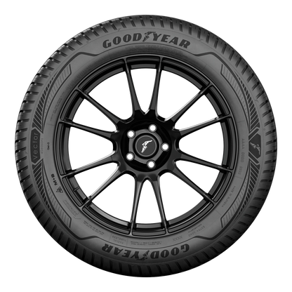 Goodyear Vector 4Seasons Gen 3 tire — alternate view