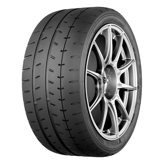 235/45R17 XL 97W LR2 YOKOHAMA XL ADVAN A052 - All-Season Tire